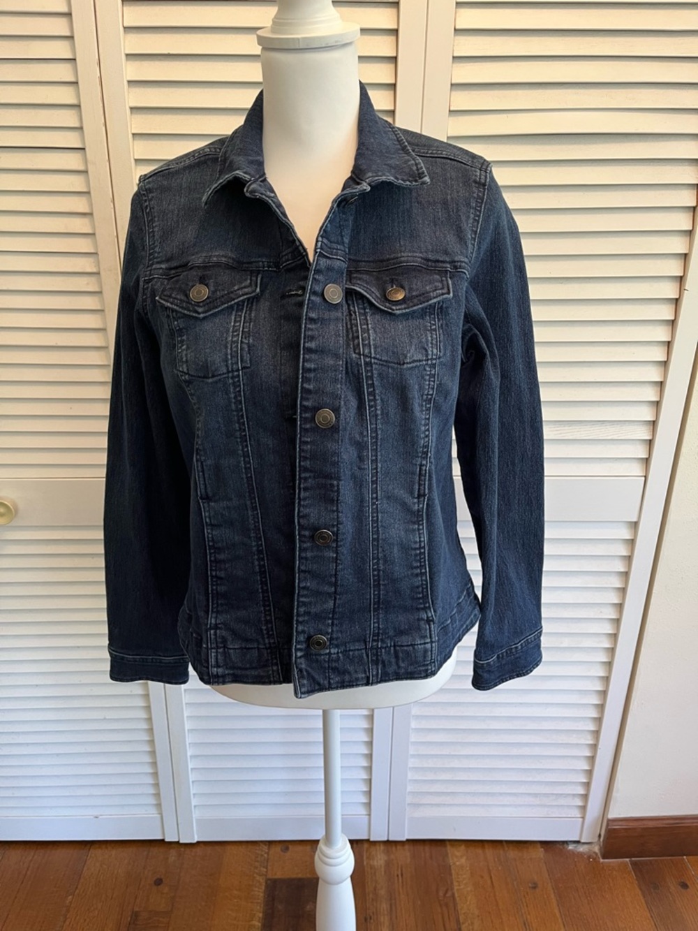 Croft & Barrow Women’s Casual Denim Jean Jacket Size Small
